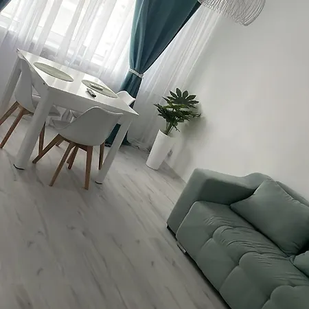 2 Dormitoare Ultracentral Modern * Craiova