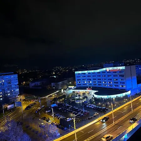 Apartment 2 Dormitoare Ultracentral Modern Craiova